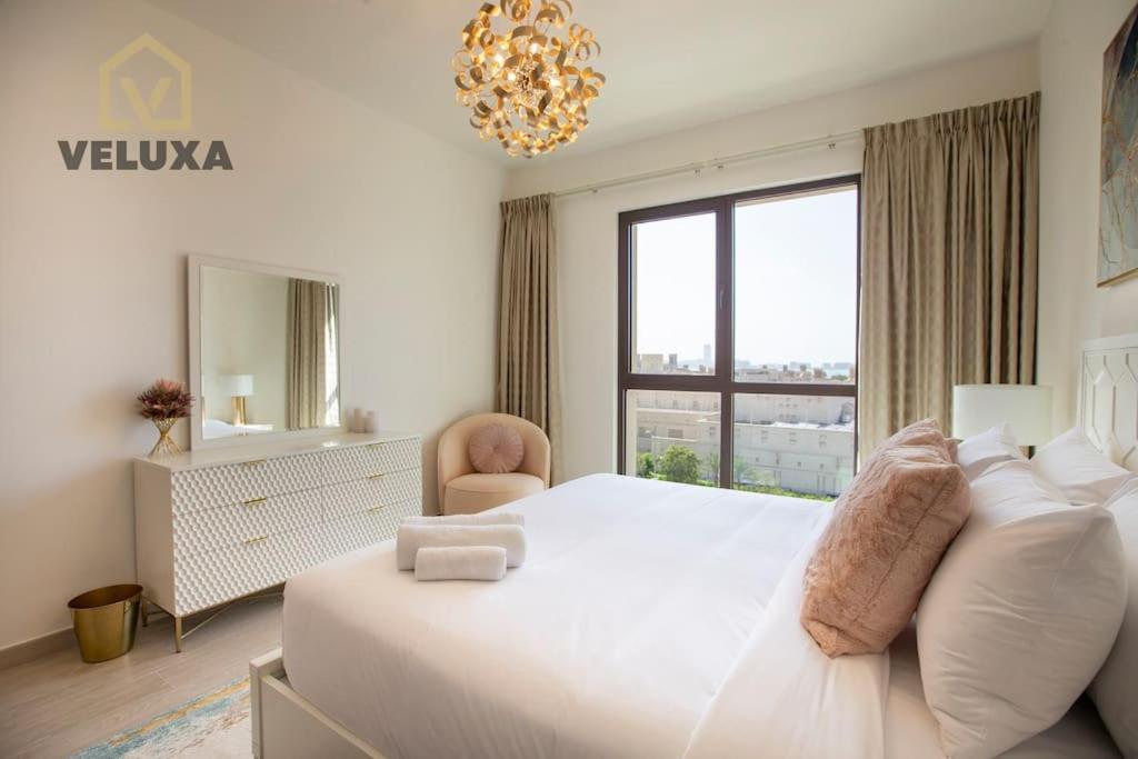 Veluxa - Luxury And Bright 1 Bedroom Apartment, Burj View! Dubai Exterior photo