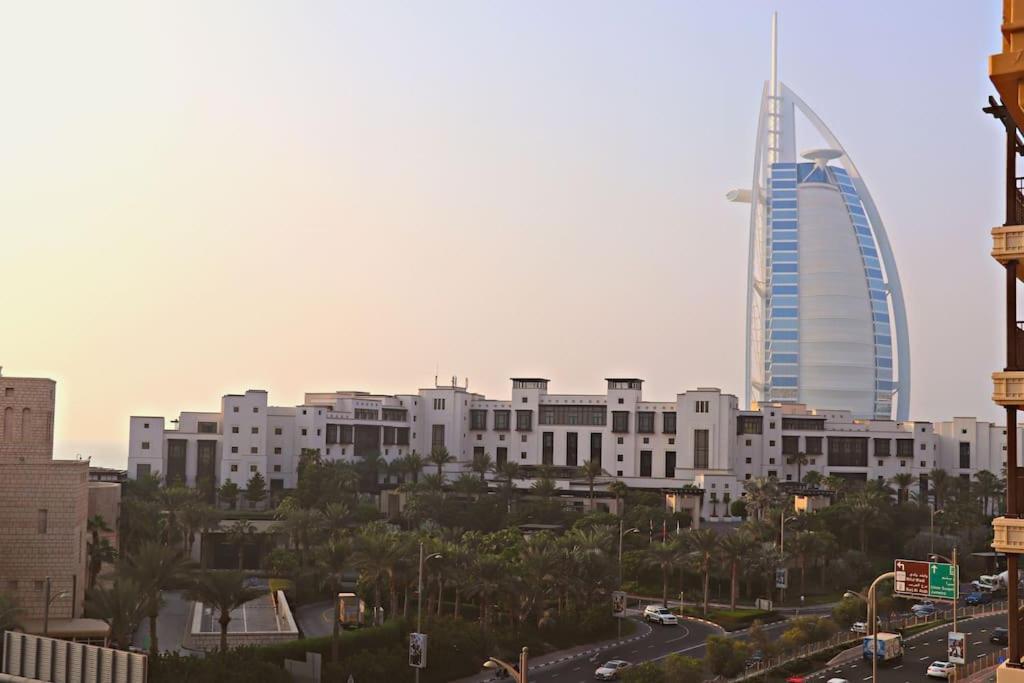 Veluxa - Luxury And Bright 1 Bedroom Apartment, Burj View! Dubai Exterior photo